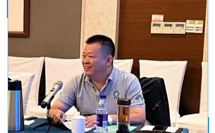 為激發(fā)員工工作積極性，激勵(lì)員工完成公司各項(xiàng)目標(biāo)，促進(jìn)公司與員工的雙贏發(fā)展，集團(tuán)總經(jīng)理孫寧波宣貫激勵(lì)政策